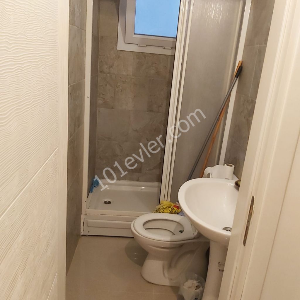 Flat To Rent in Girne Merkez, Kyrenia