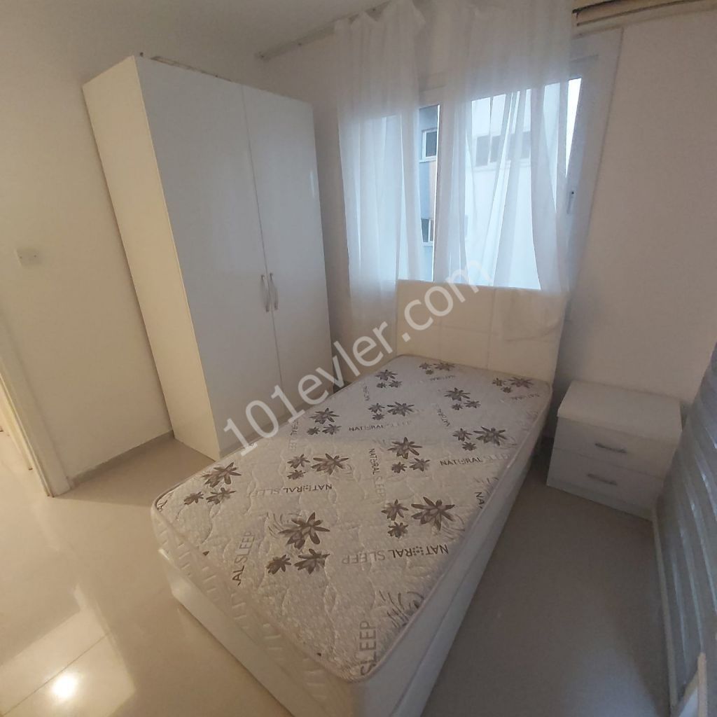 Flat To Rent in Girne Merkez, Kyrenia