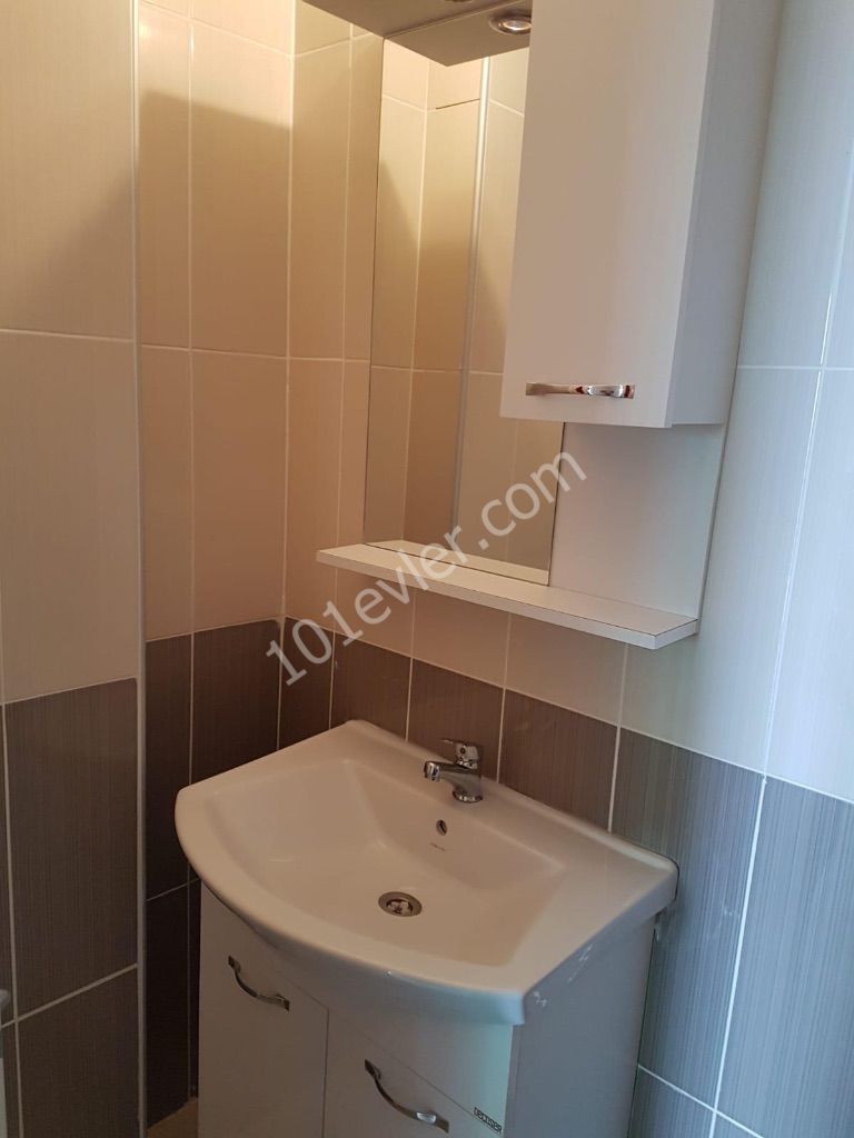 Flat To Rent in Karaoğlanoğlu, Kyrenia