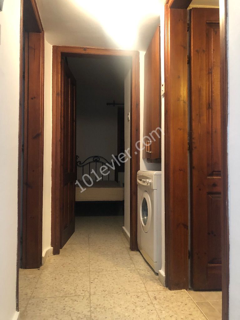 Semi Detached To Rent in Karaoğlanoğlu, Kyrenia