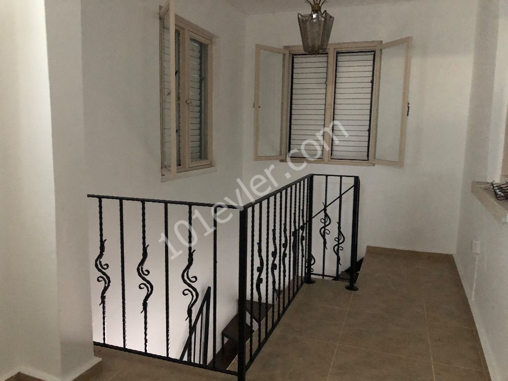 Flat To Rent in Karaoğlanoğlu, Kyrenia