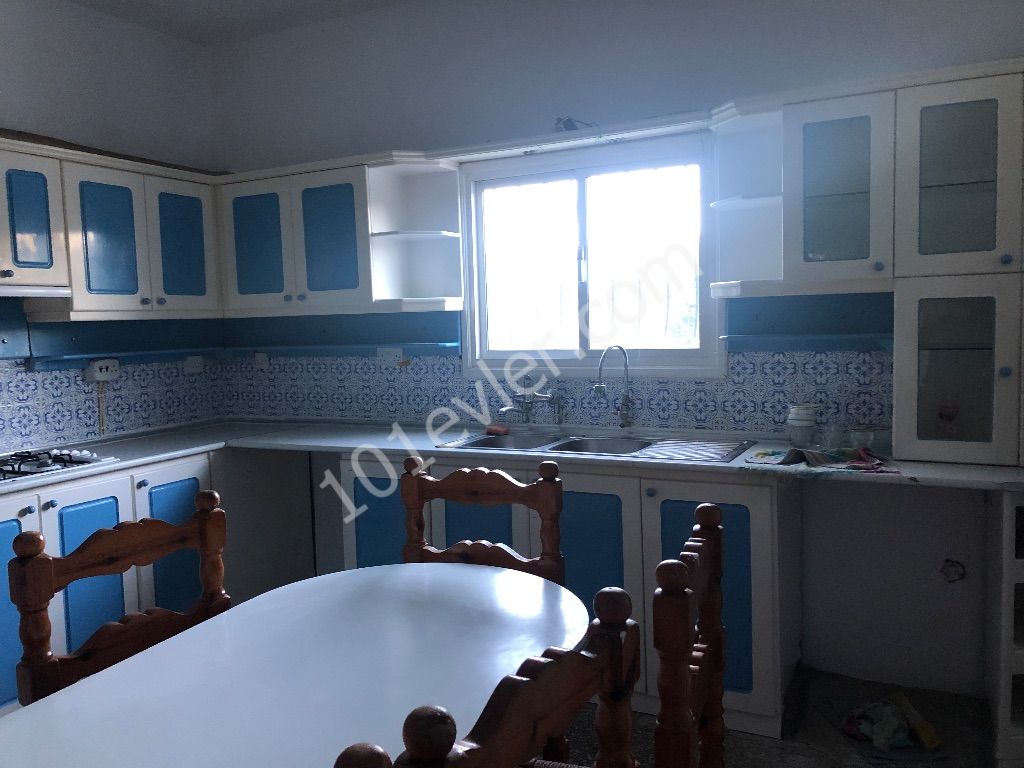 Karaoğlanoğlu S bölgesinde Eşyasız kiralık 3+1 müstakil ev