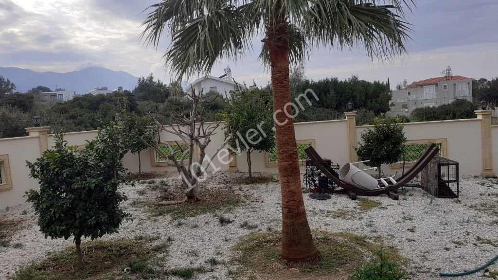 Villa To Rent in Alsancak, Kyrenia