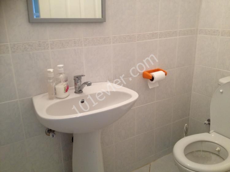 Flat To Rent in Girne Merkez, Kyrenia