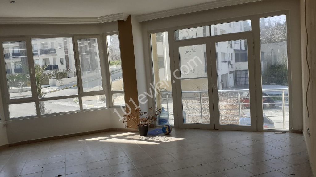 Flat For Sale in Girne Merkez, Kyrenia