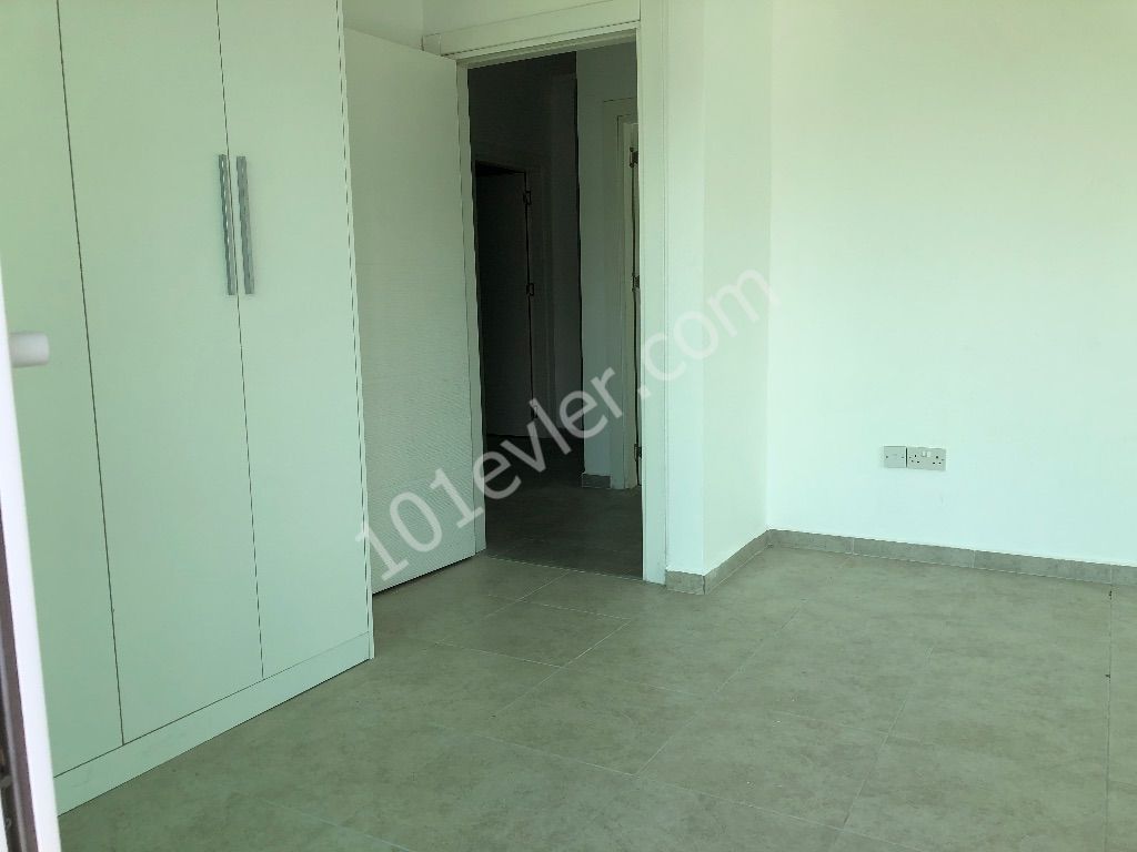 Flat To Rent in Girne Merkez, Kyrenia