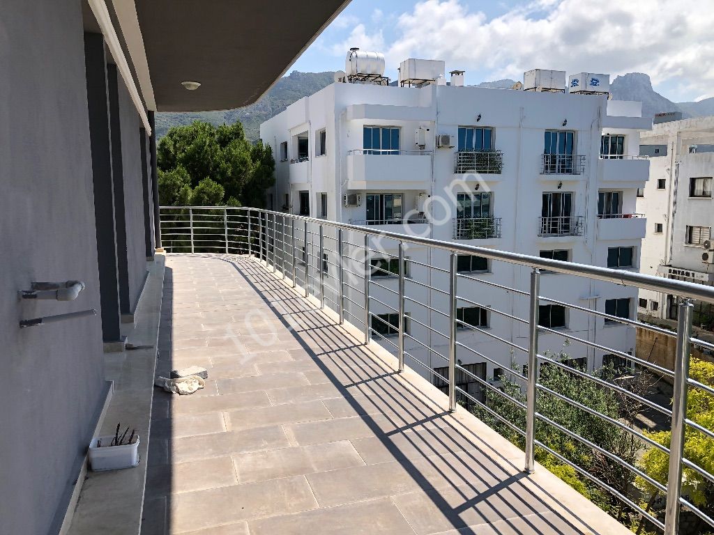 Flat To Rent in Girne Merkez, Kyrenia