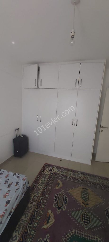 Girne merkezde merkezi lokasyonda 2 + 1 eşyalı kiralık daire