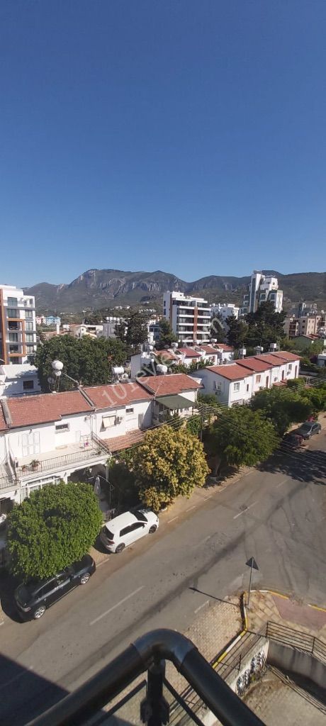 Flat To Rent in Girne Merkez, Kyrenia