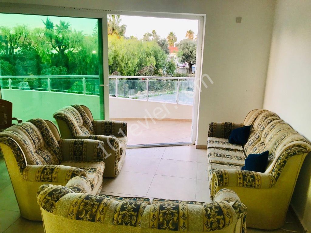 Flat For Sale in Karaoğlanoğlu, Kyrenia