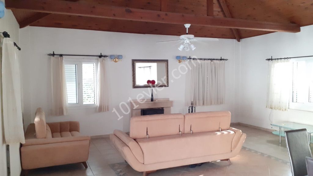 Villa To Rent in Alsancak, Kyrenia