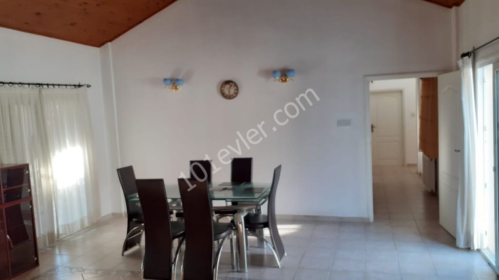 Villa To Rent in Alsancak, Kyrenia