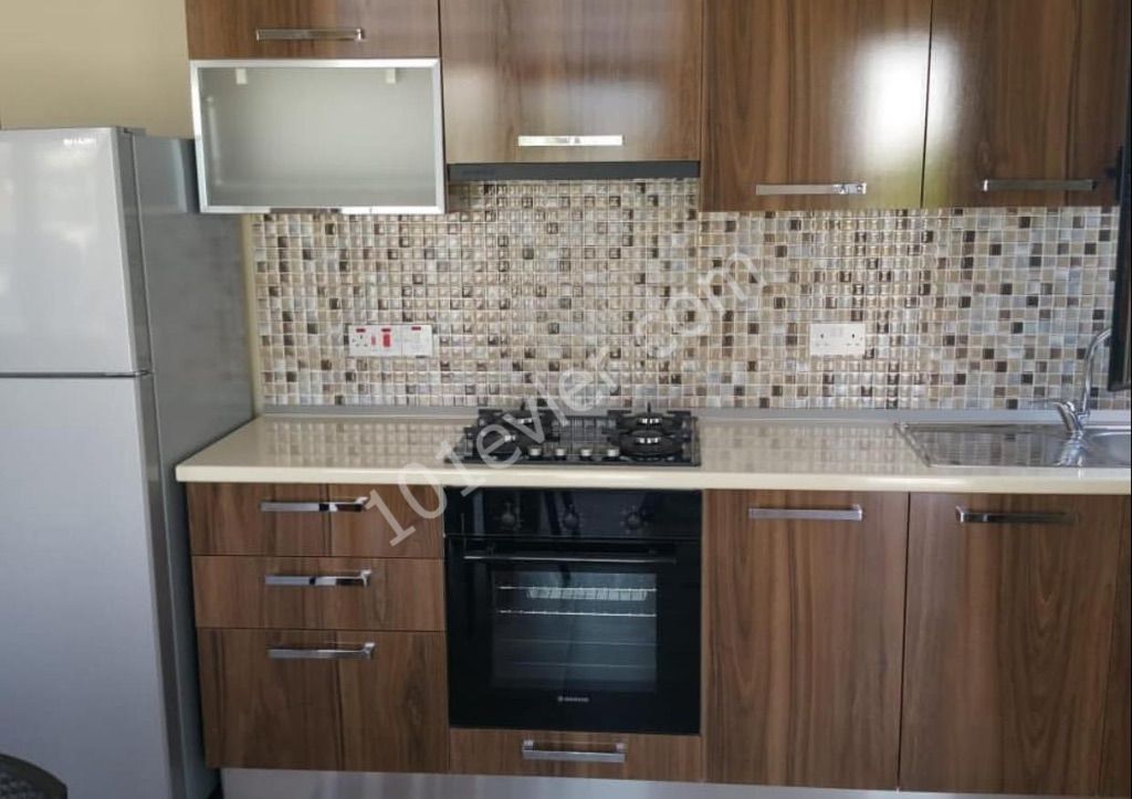 Flat To Rent in Karaoğlanoğlu, Kyrenia