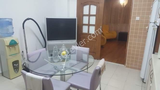 Lefkoşa Ortaköy bölgesinde 3 + 1 eşyalı kiralık daire