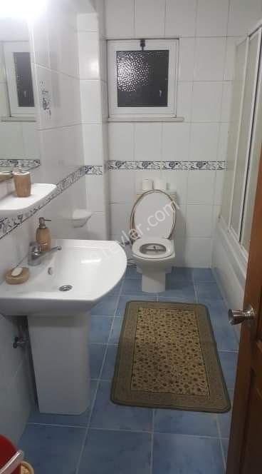 Lefkoşa Ortaköy bölgesinde 3 + 1 eşyalı kiralık daire