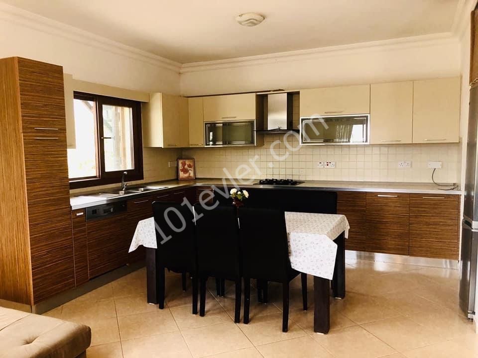 Detached House For Sale in Karaoğlanoğlu, Kyrenia