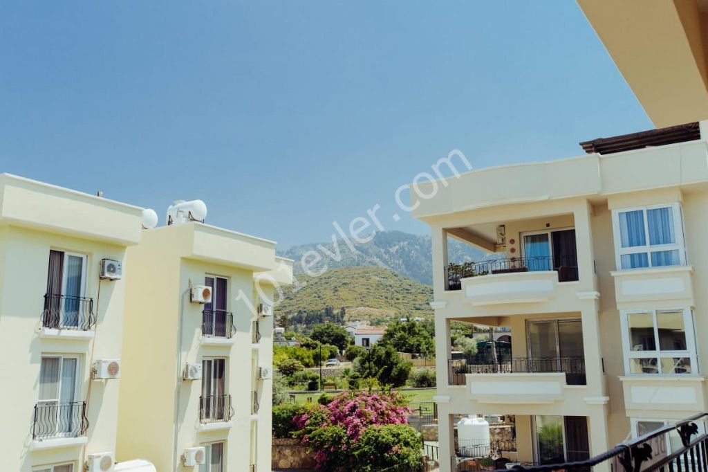 Flat For Sale in Alsancak, Kyrenia