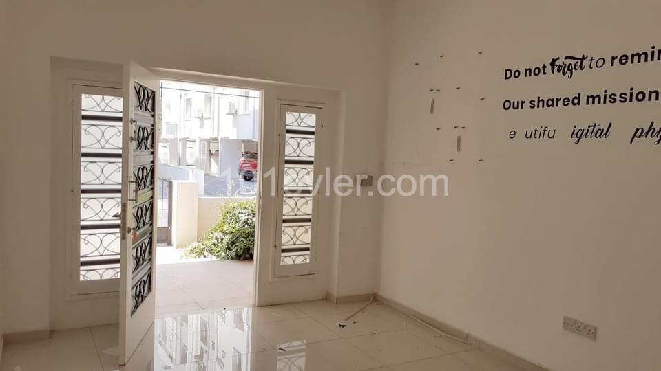 Business To Rent in Girne Merkez, Kyrenia