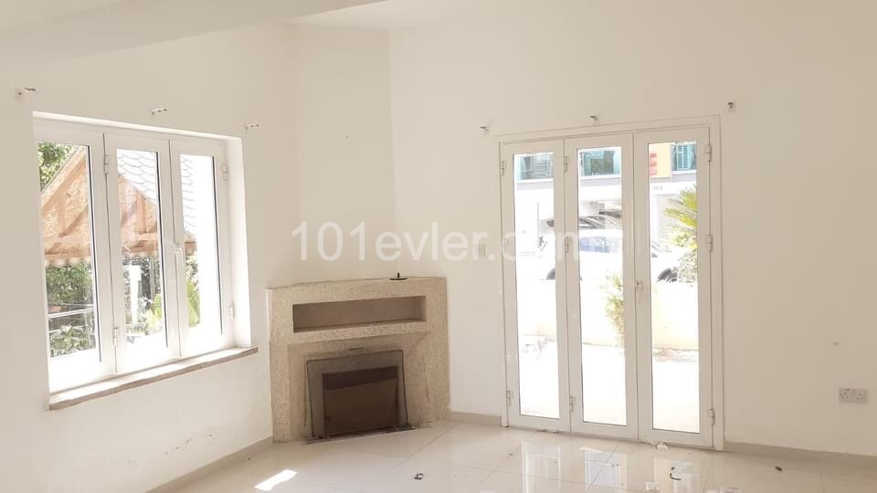 Business To Rent in Girne Merkez, Kyrenia