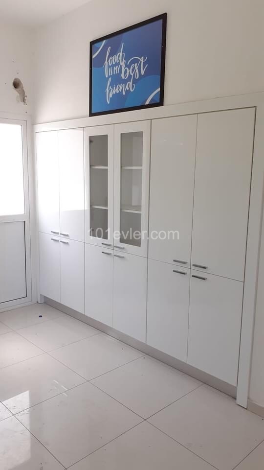 Business To Rent in Girne Merkez, Kyrenia