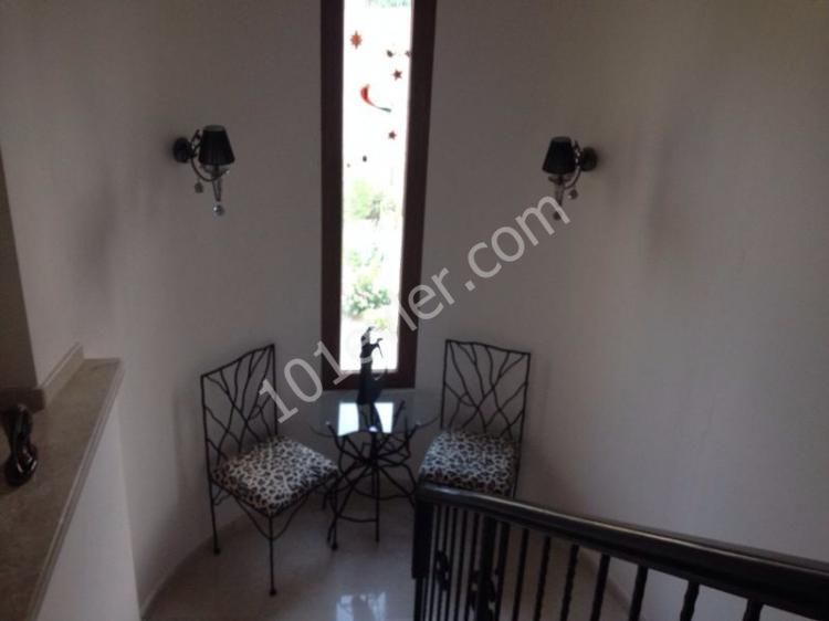 Villa For Sale in Yeşiltepe, Kyrenia