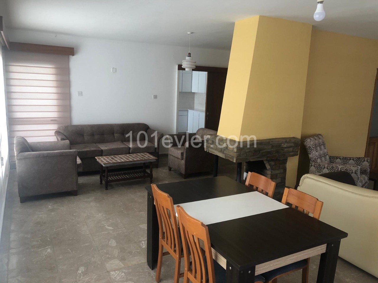 180 m² 3+1 flat for sale with fireplace on the main street in Kyrenia ** 