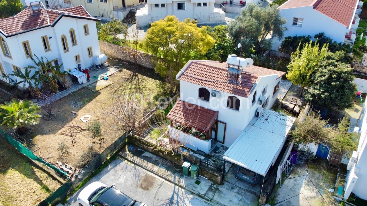 2 + 1 Einfamilienhaus zum Verkauf mit separater Küche mit eigenem Garten in doganköy ** 