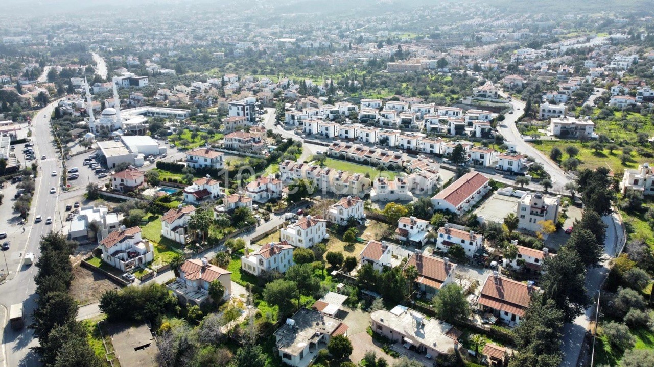 2 + 1 Einfamilienhaus zum Verkauf mit separater Küche mit eigenem Garten in doganköy ** 