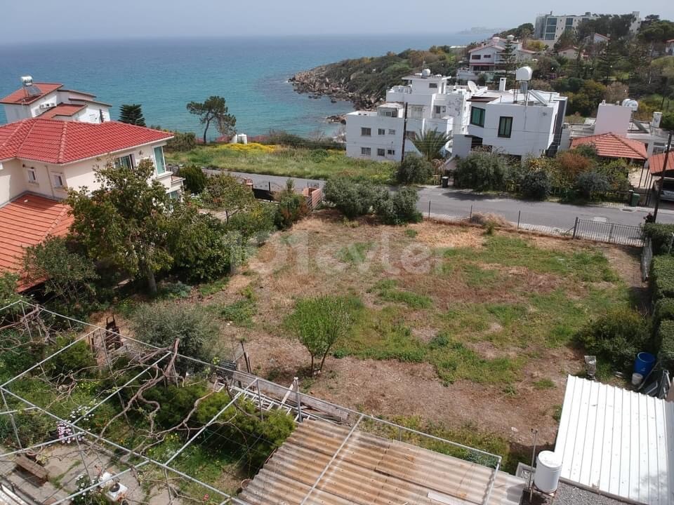 Equivalent title deed land for sale in Alsancak, 100 meters from the sea, with a perfect view ** 