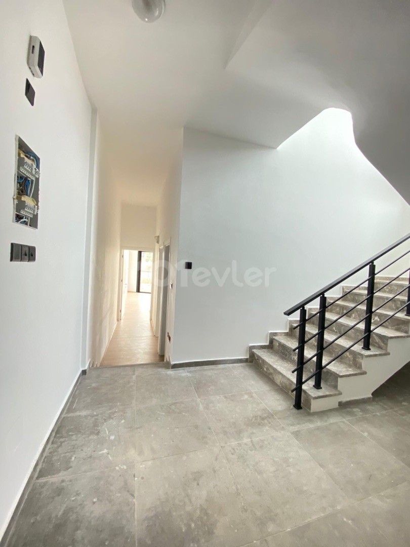 2+1 villa for sale in Çatalköy with luxury architecture, mountain and sea views ** 