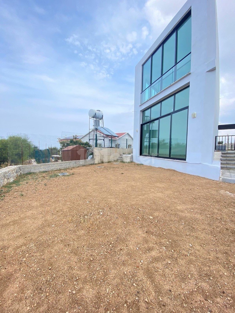 2 + 1 villa zum Verkauf in chatalköy mit Garten mit Berg-und Meerblick mit luxuriöser Architektur ** 