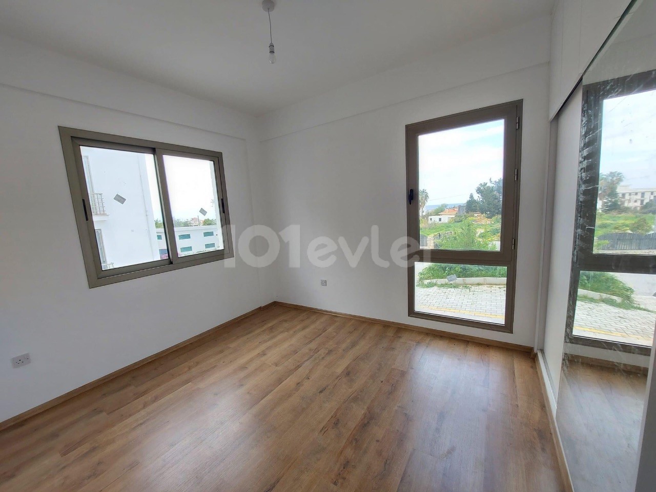Ground floor 2+1 flat in central location in Lapta ** 