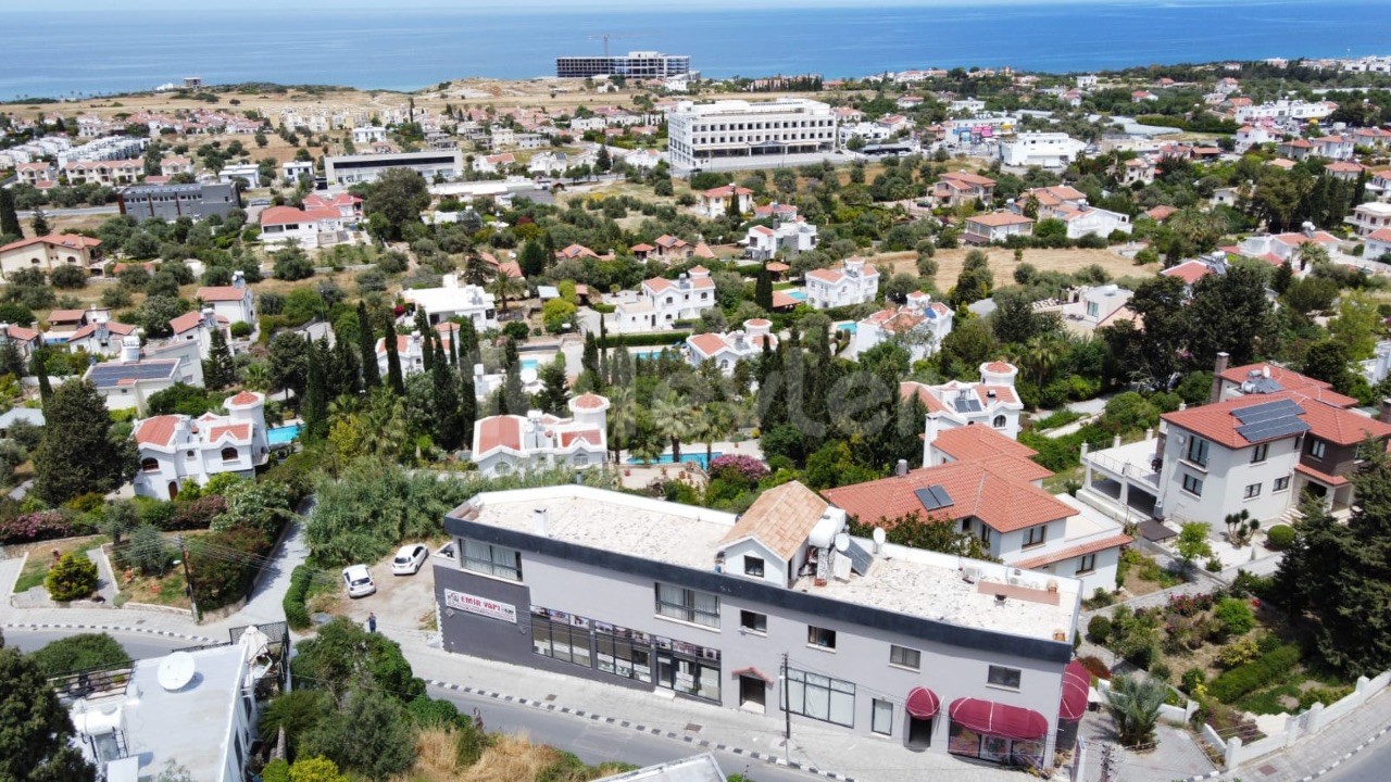 Halbgebäude zum Verkauf komplett mit ununterbrochenem Meerblick in chatalköy 110 metre2 Geschäft 100 metre2 halbgebäude zum Verkauf mit Kamin 2 + 1 Wohnung und Dachterrasse ** 