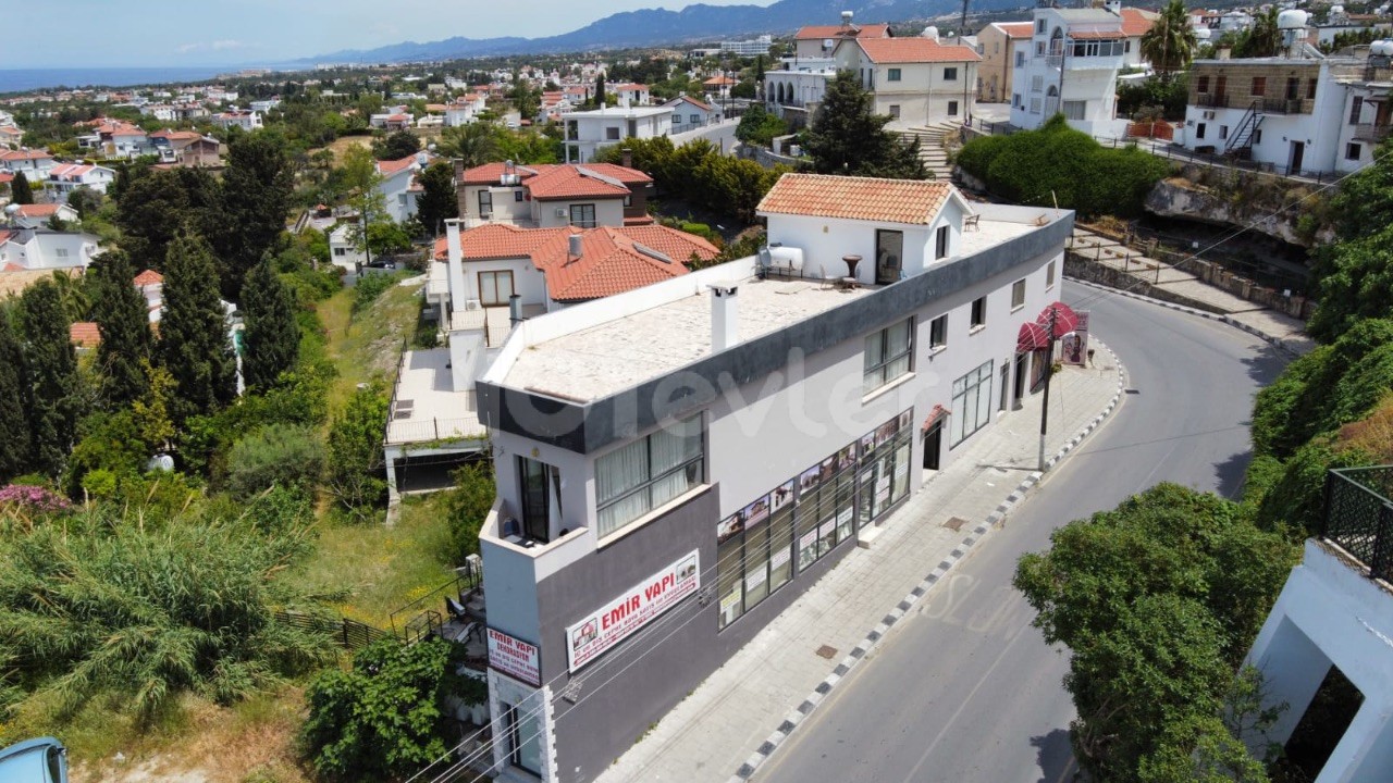 Halbgebäude zum Verkauf komplett mit ununterbrochenem Meerblick in chatalköy 110 metre2 Geschäft 100 metre2 halbgebäude zum Verkauf mit Kamin 2 + 1 Wohnung und Dachterrasse ** 