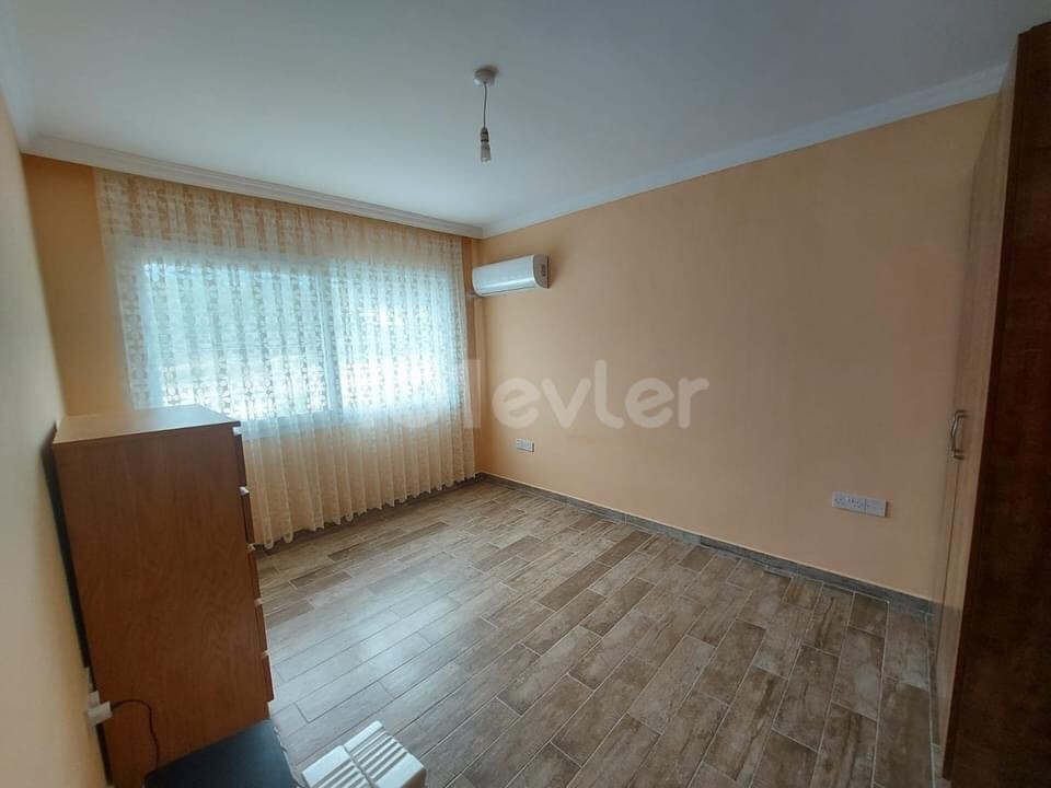 3 + 1 Duplex-penthouse zum Verkauf in zentraler Lage in Alsancakta ** 