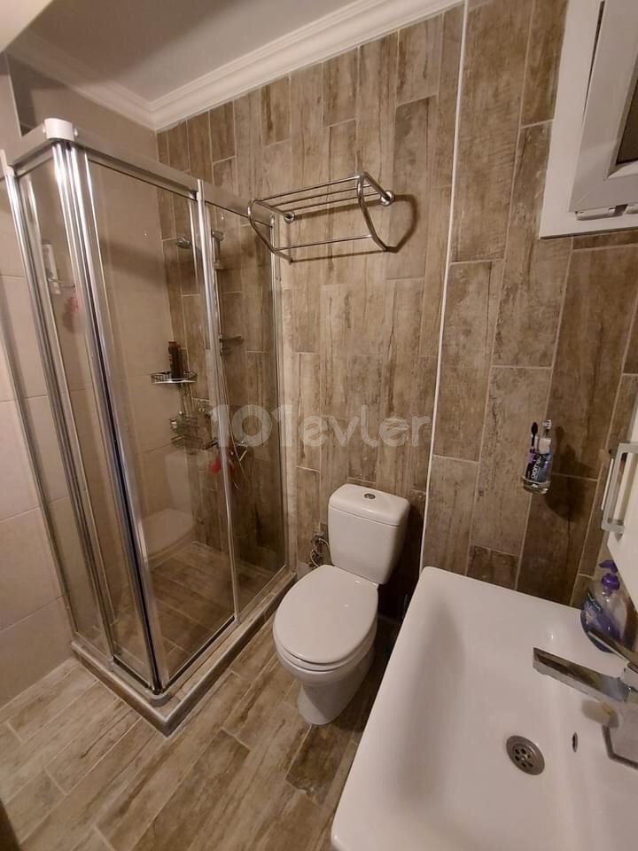 3+1 duplex penthouse for sale in the central location of Alsancakta ** 