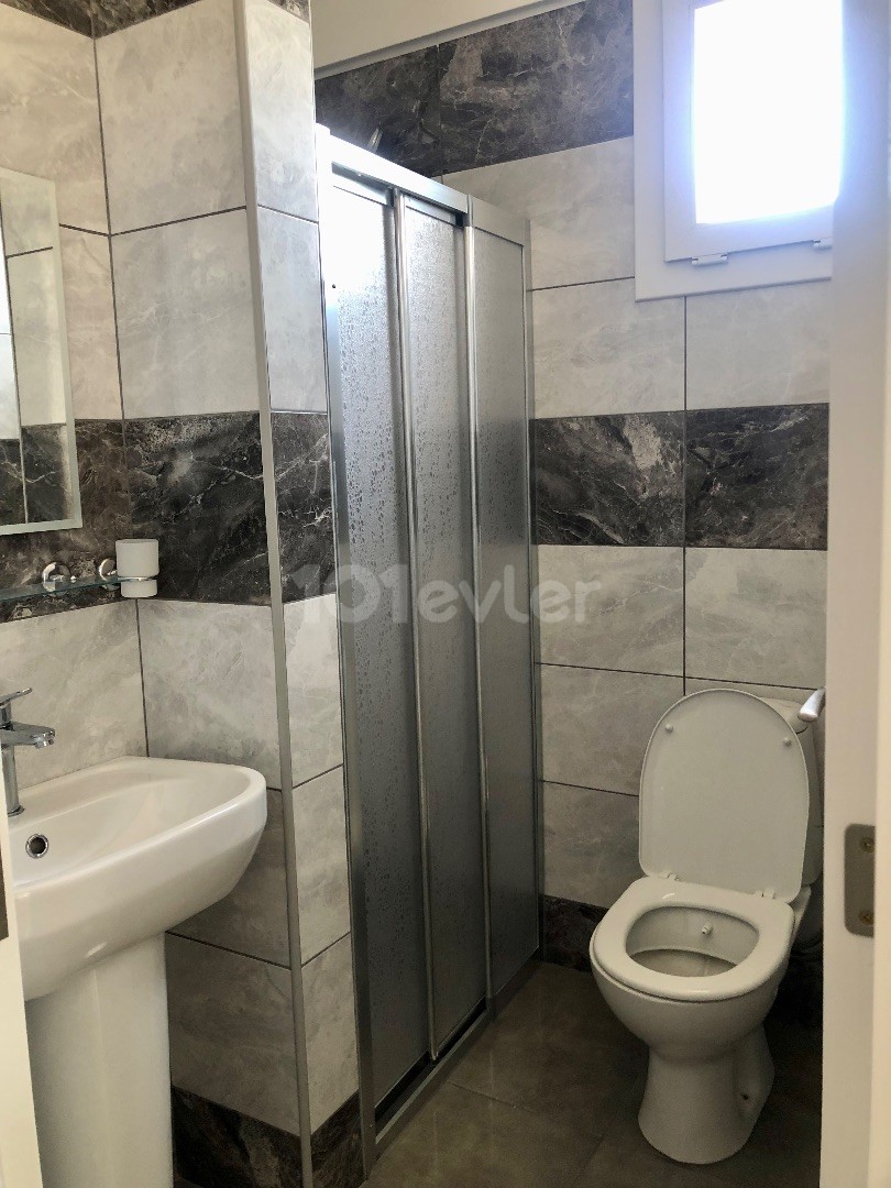 Rent 2 + 1 apartment with zero furniture in a building with elevator in a central location in Nicosia payments will be made in advance for 6 months ** 