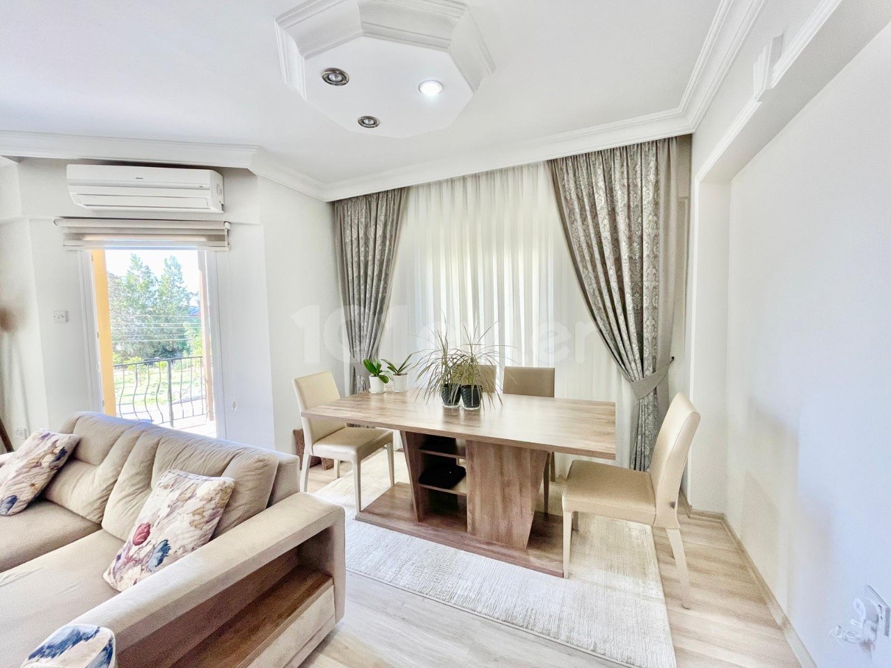 Flat For Sale in Girne Merkez, Kyrenia