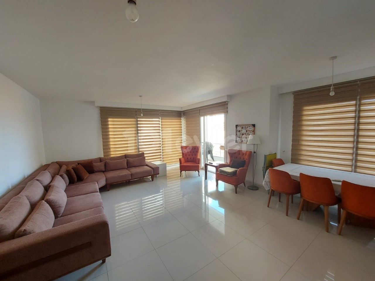 3+1 furnished luxury flat for rent in a secure complex with a communal pool in the center of Kyrenia