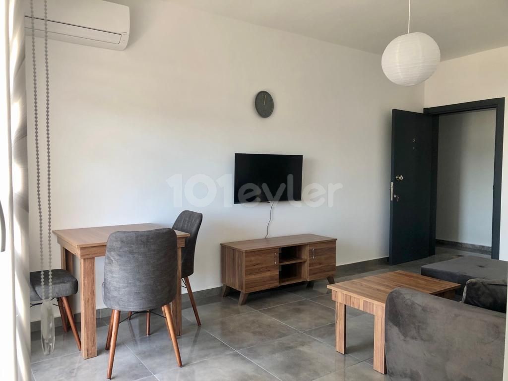 Unfurnished 2 + 1 apartment for sale with elevator in a central location in Kizilbash  