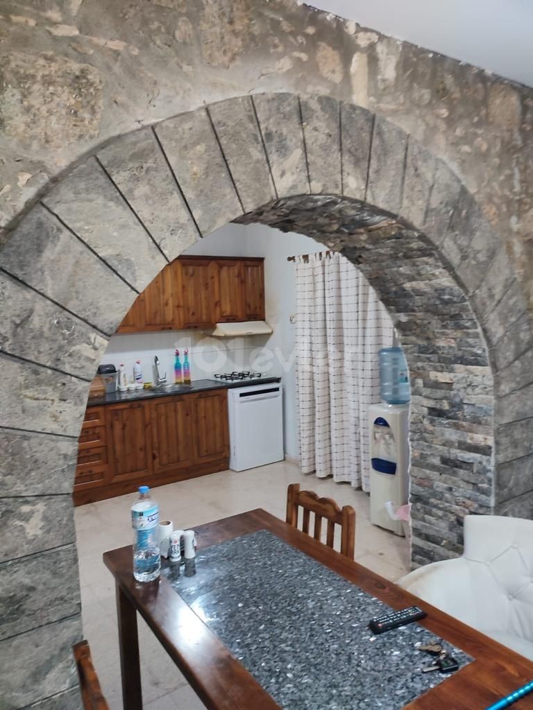 Detached House For Sale in Karşıyaka, Kyrenia