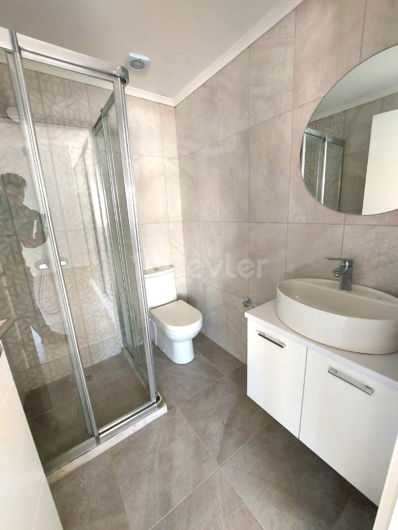 Luxury 2+1 / 90 m² Flat for Sale with 2 Bathrooms in a Great Location in Girne Center..