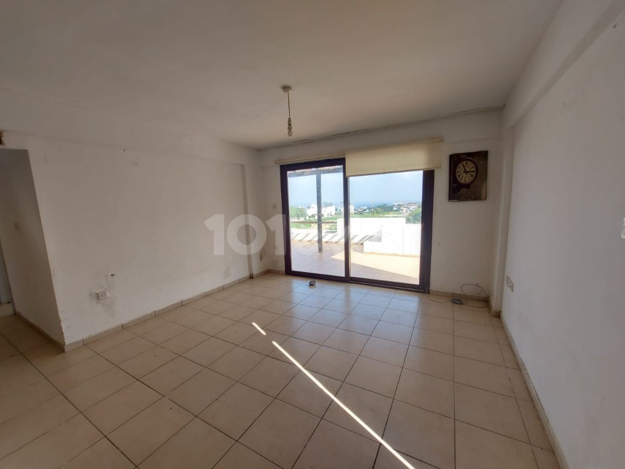 2+1 FLAT FOR SALE IN ALSANCAK, KYRENIA WITH MOUNTAIN AND SEA VIEW (05338419808 )HÜLYA ÖNCAL