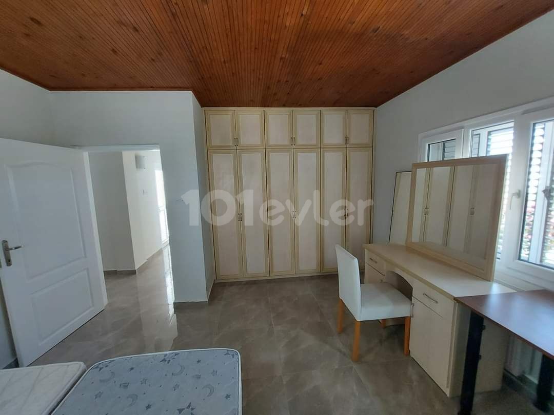 Villa To Rent in Alsancak, Kyrenia