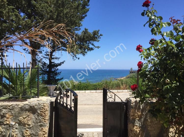 Villa For Sale in Lapta, Kyrenia