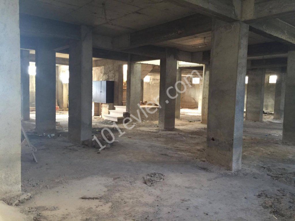 Warehouse To Rent in Karaoğlanoğlu, Kyrenia