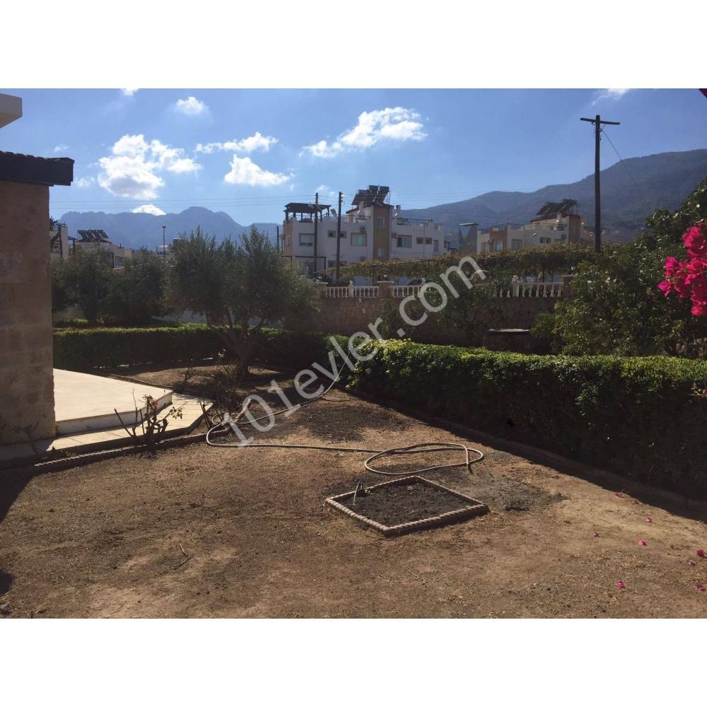 Villa To Rent in Lapta, Kyrenia