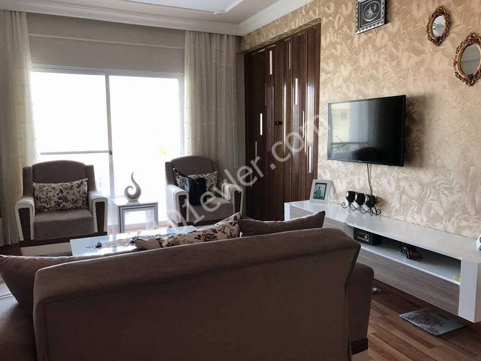 Flat For Sale in Girne Merkez, Kyrenia