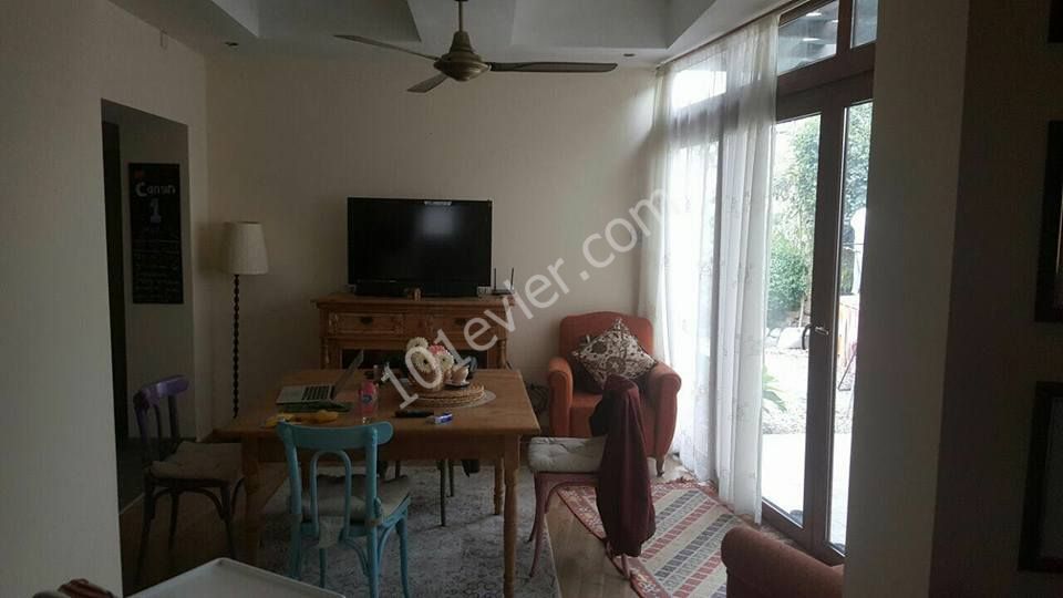 Detached House For Sale in Girne Merkez, Kyrenia