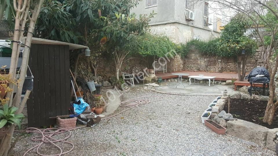 Detached House For Sale in Girne Merkez, Kyrenia